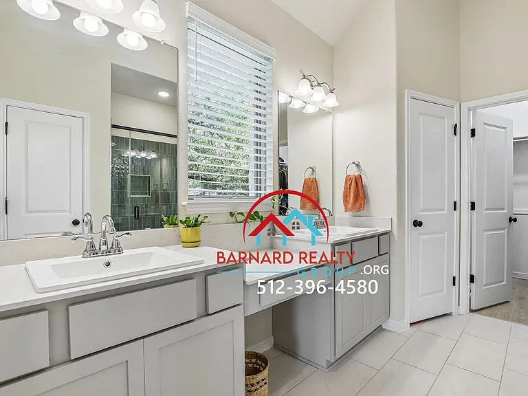 124 Fountain Grass Dr — Photo 20