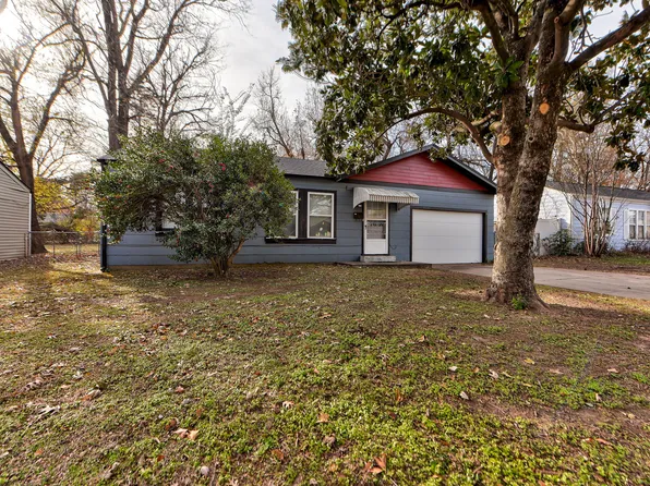 1110 W Apache St, Norman, OK 73069