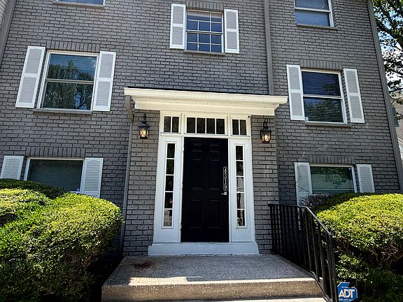 2nd image of 4319 Plaza Gate Ln S APT 202