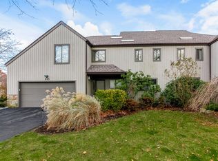 203 Woodbrook Rd, White Plains, NY 10605