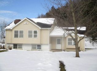 3103 E Brutus St Rd, Weedsport, NY 13166