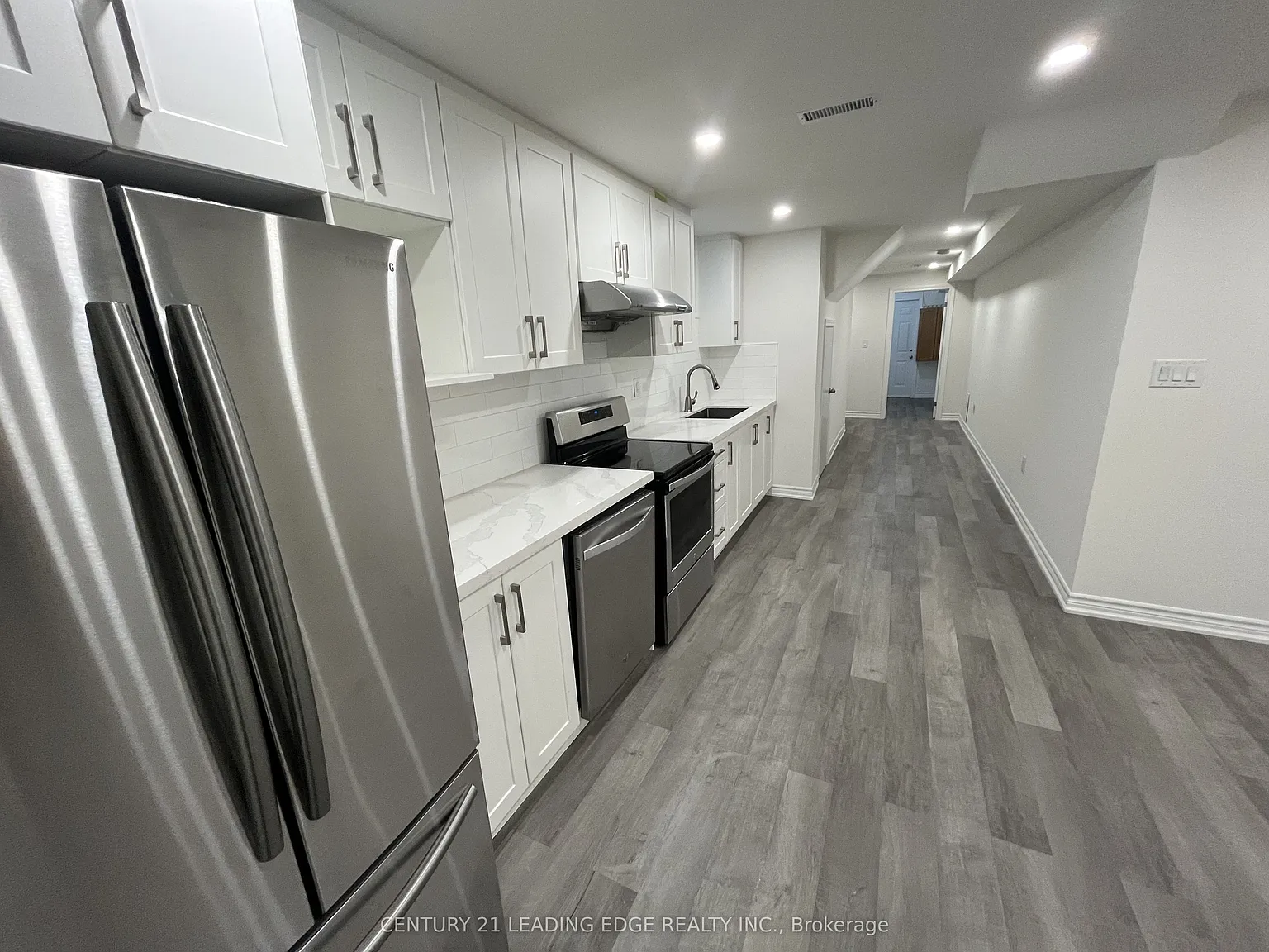 3 bed, $1,850 — Photo 2