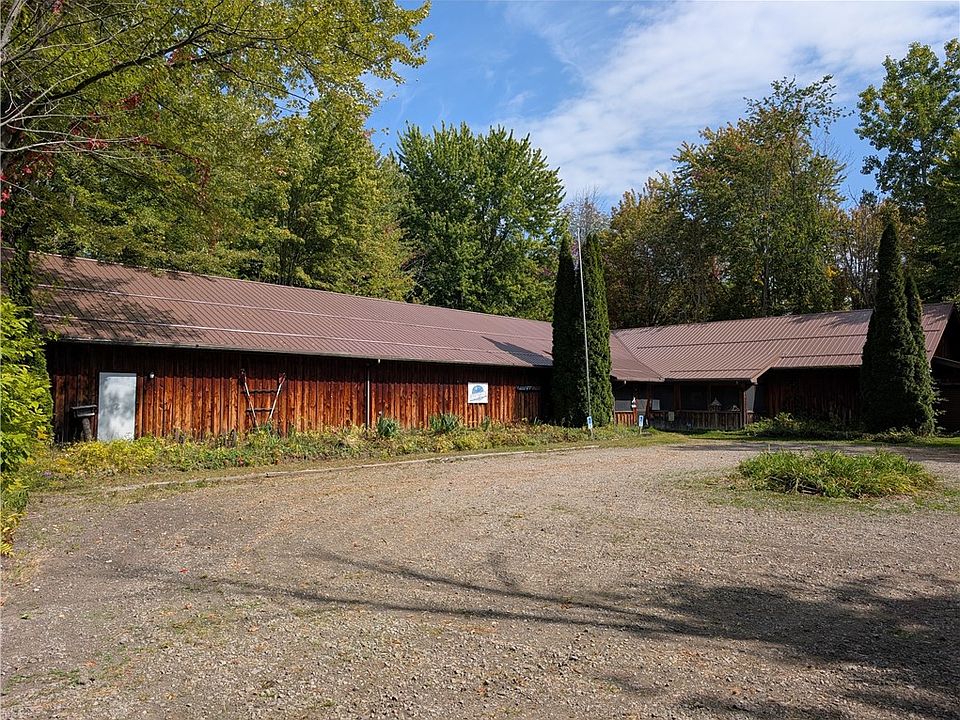 1st image of 451 Lawrence Rd