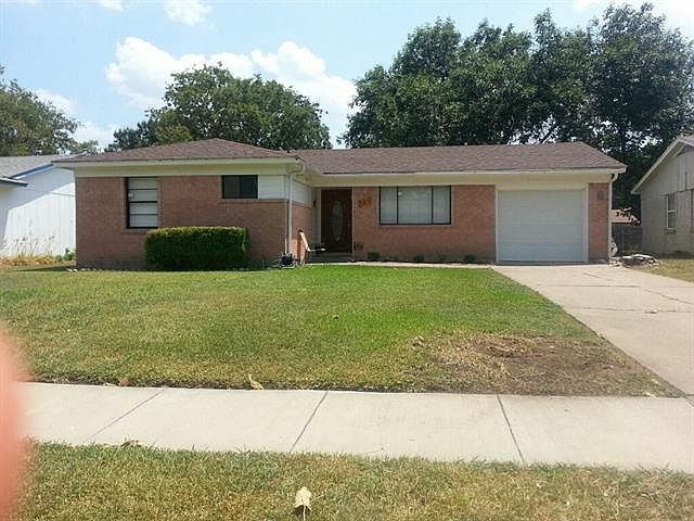 1st image of 721 Cindy Ln