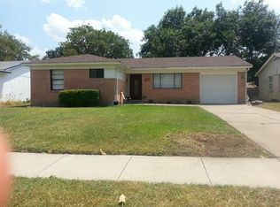 721 Cindy Ln, Grand Prairie, TX 75052
