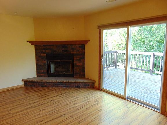 4th image of 2437 Cross Creek Dr APT C