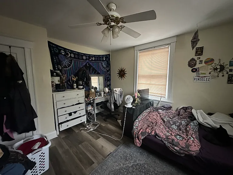 349 W McMillan St — Photo 6
