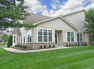259 Shady Brook Dr, Langhorne, PA 19047