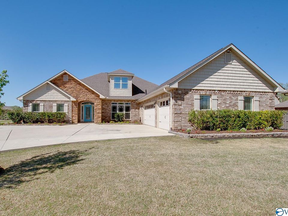 1st image of 2531 Caldwell Park Ct SE