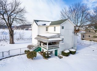 110 Barber Shop Aly E, Ruffs Dale, PA 15679