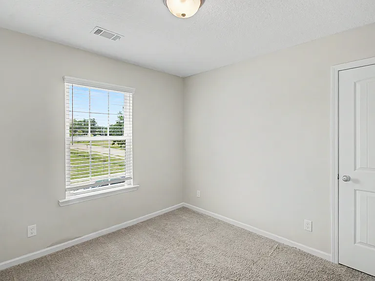 16 Cassels Ct — Photo 16