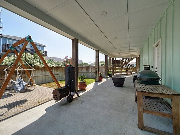 5th image of 205 Port Arthur St