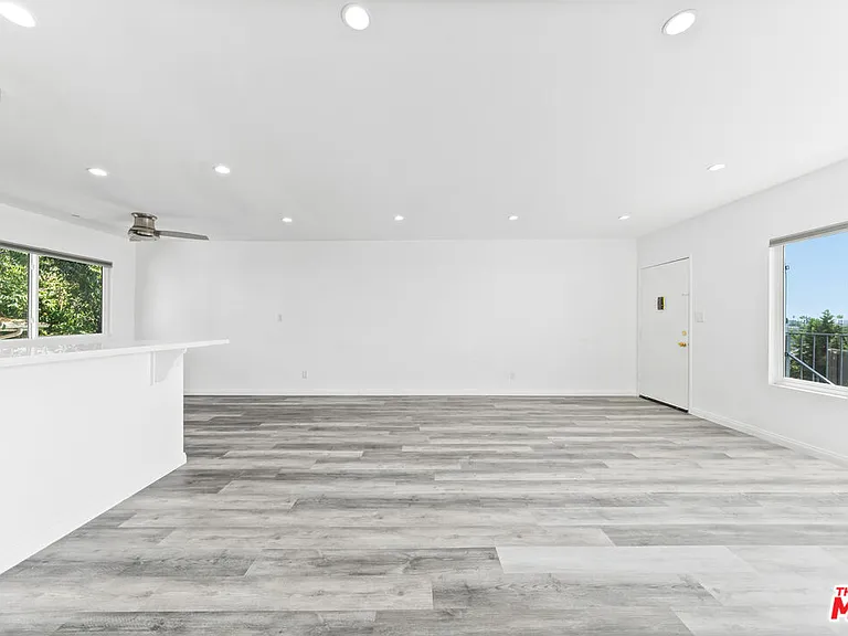 646 Tularosa Dr #4 — Photo 23