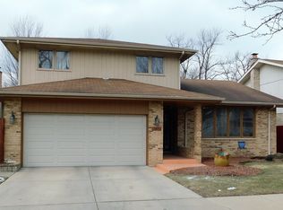 9932 S Beverly Ave, Chicago, IL