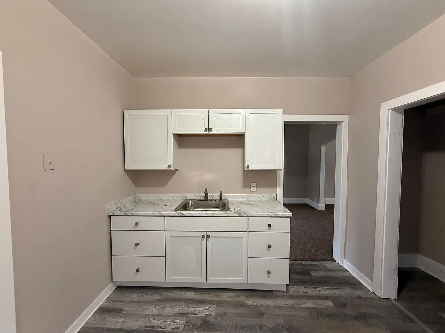 3bd Single Section 8 — Photo 2