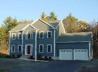 720 Samuel Dr, Northbridge, MA 01534