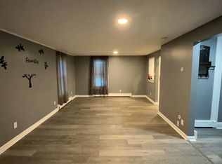 8 Pine St #3-A, Newton, NJ 07860