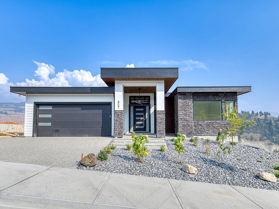 1st image of 827 Carnoustie Dr