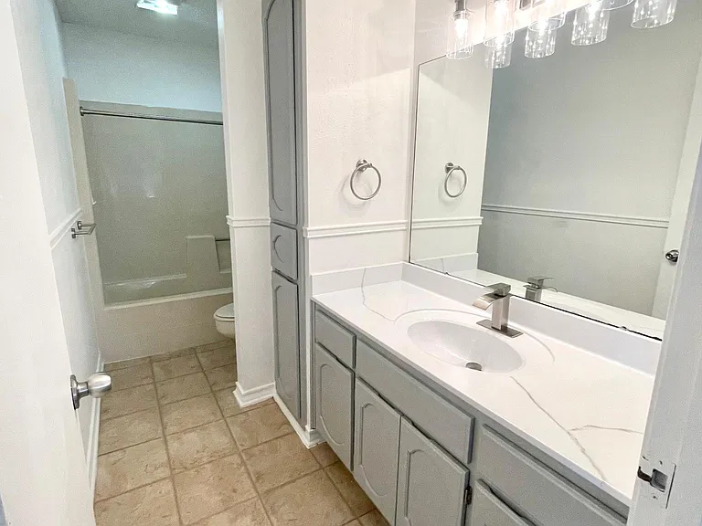 Bathroom 2