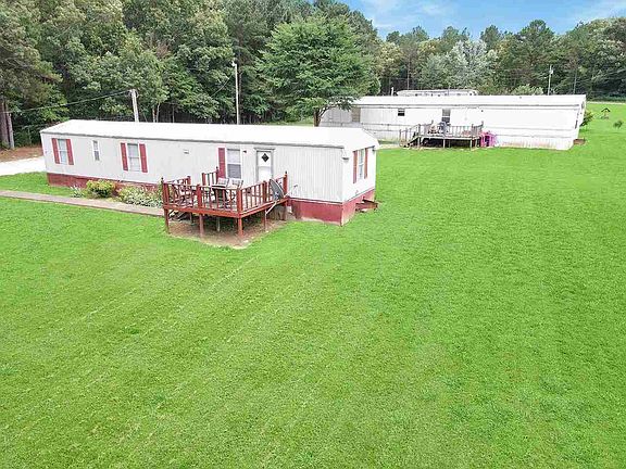 2nd image of 471 Parker Cir
