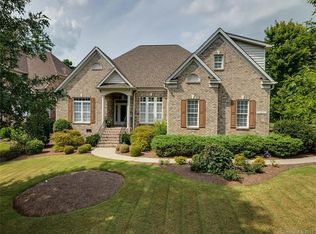 16851 Crosshaven Dr, Charlotte, NC 28278
