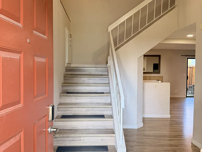 779 Gettysburg Way — Photo 2