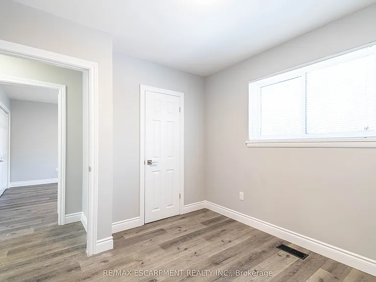 196 Upper Paradise Rd #1 — Photo 18