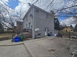 18 Ewing St #2, Halton Hills, ON L7G 2P7