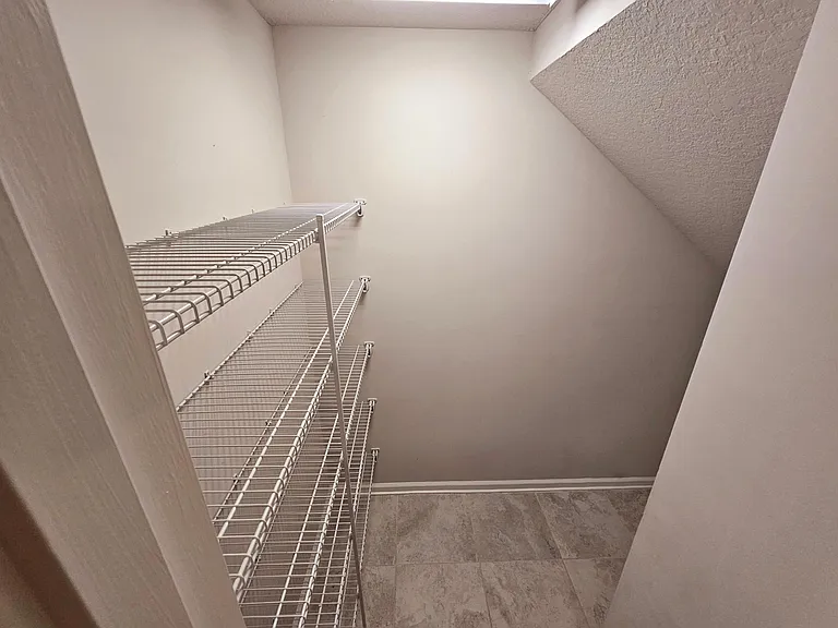 144 Paradas Pl — Photo 11