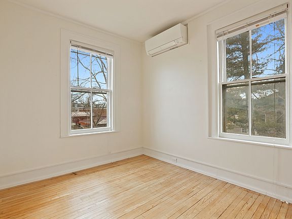 5th image of 8 Lafayette St #3R