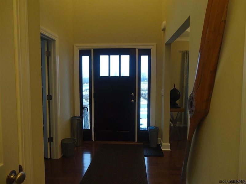 2nd image of 9 HANNA Court
