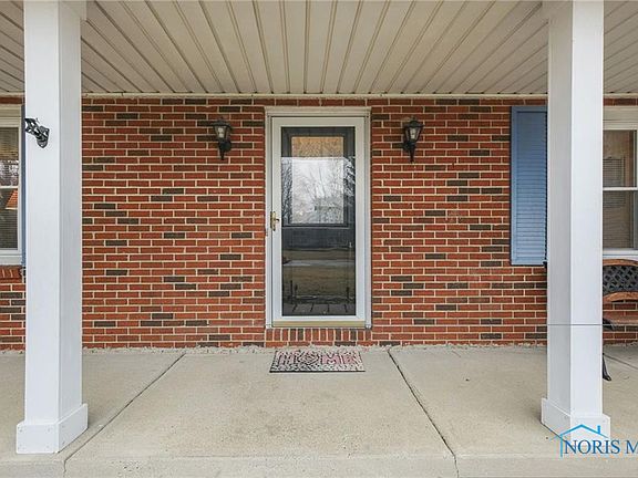 5th image of 815 Touraine Ave