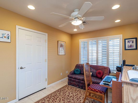 5th image of 9403 W Briarwood Cir