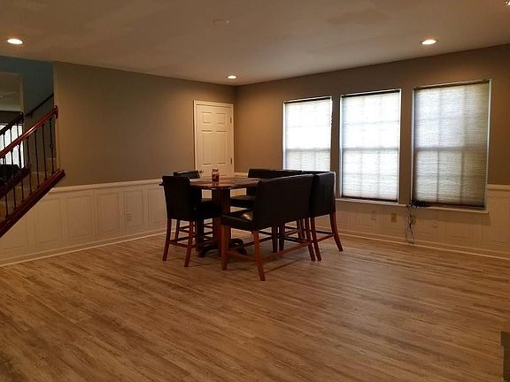 4th image of 113 Parkview Dr