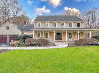 118 Ash St, Hopkinton, MA 01748