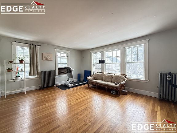 5th image of 29 Washington Ave