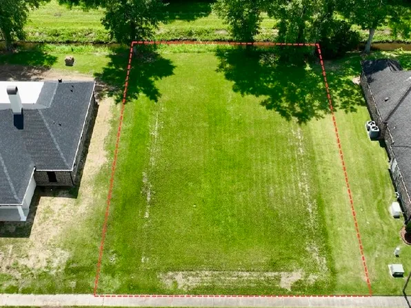 697 Victoria Dr, Berwick, LA 70342