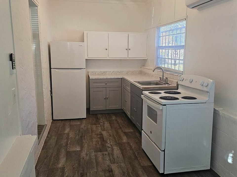 1st image of 501 Avenue L NE #501A
