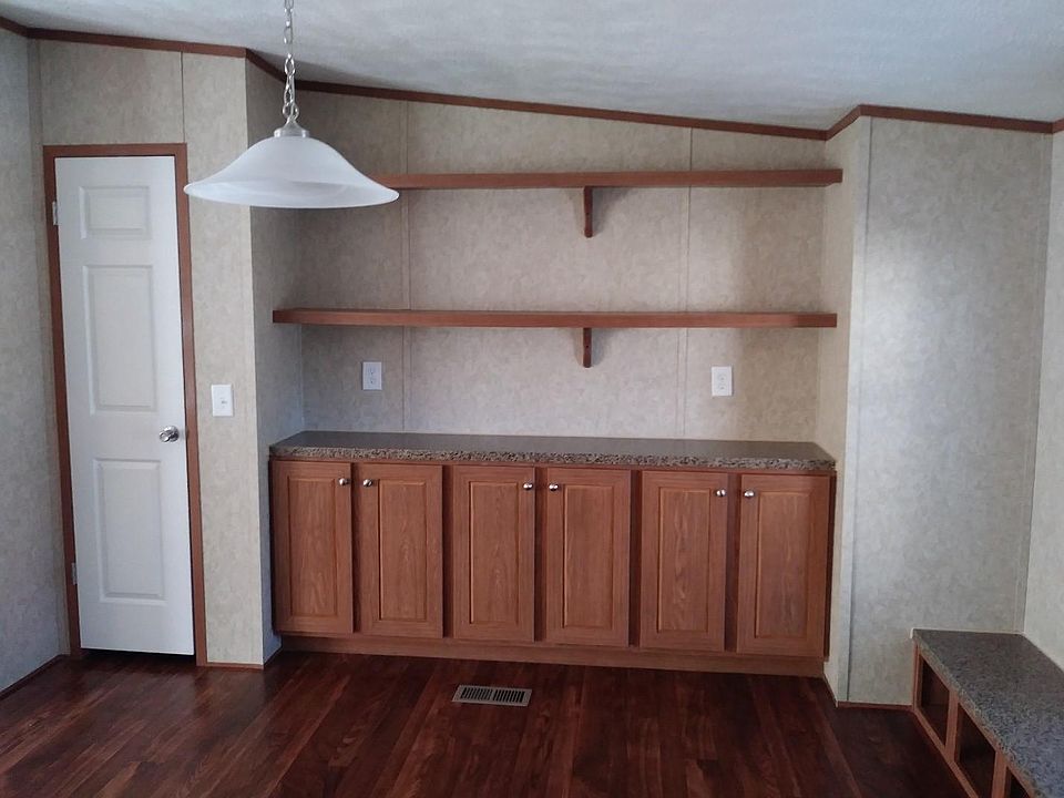 2nd image of 6610 Lear Nagle Rd #F47b69k7t