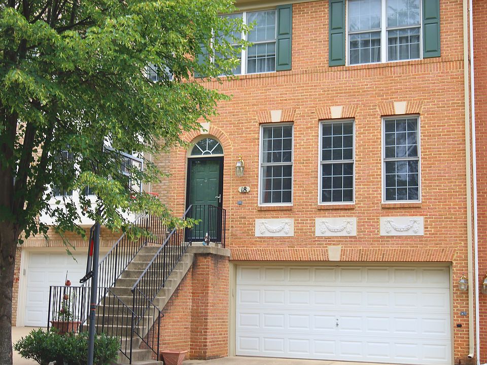 1st image of 18 Calabash Ct