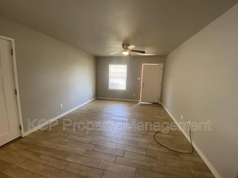 1815 Osage St #A — Photo 5