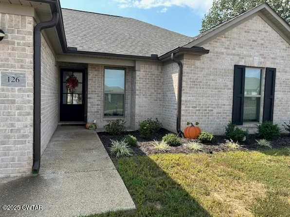 126 Gatewick Dr, Jackson, TN 38305