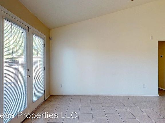 3rd image of 7009 Weston Pl NW