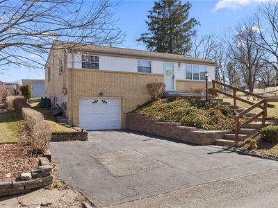 612 Millers Ln, Pittsburgh, PA, 15239