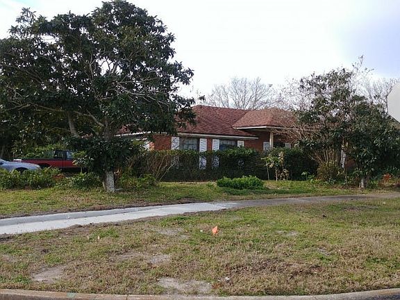 3rd image of 12604 Misty Mountain Dr S