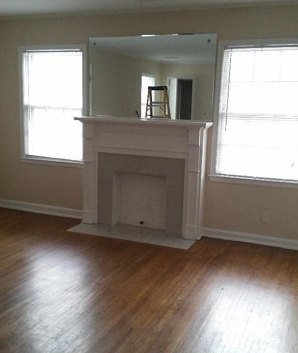 2nd image of 935 S Toledo Ave