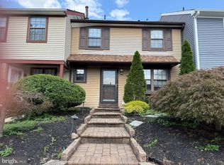 1003 Mulberry Ct, Marlton, NJ 08053