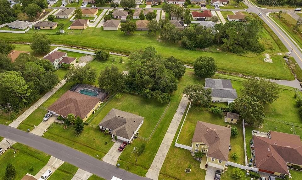 1st image of 308 Cocoa Ct #4