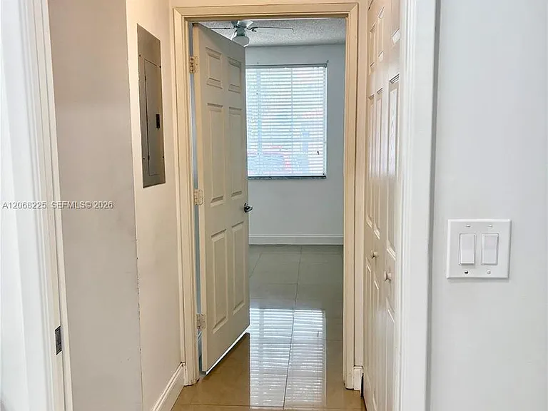8030 N Nob Hill Rd #105 — Photo 12
