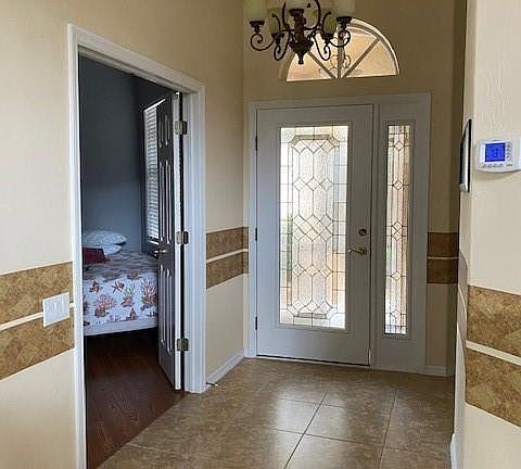 5th image of 606 Aston Lake Ct